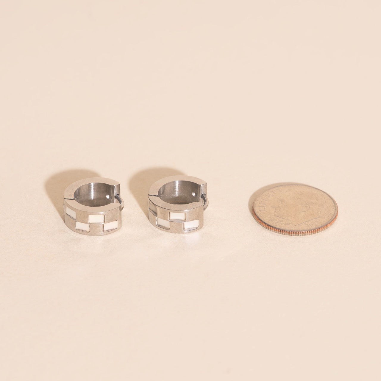 Pearl Shell Checkered Super Chunky Huggie Hoop Earrings