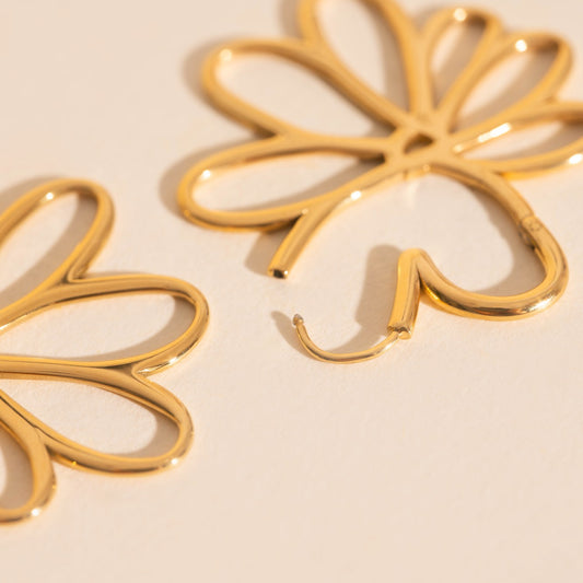 Wire Floral Huggie Hoop Earrings