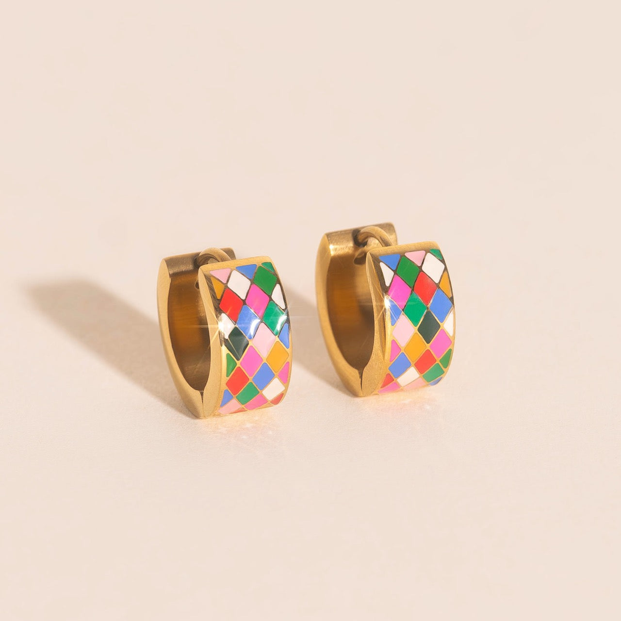 Merry & Bright Super Chunky Huggie Hoop Earrings – Oh Clementine