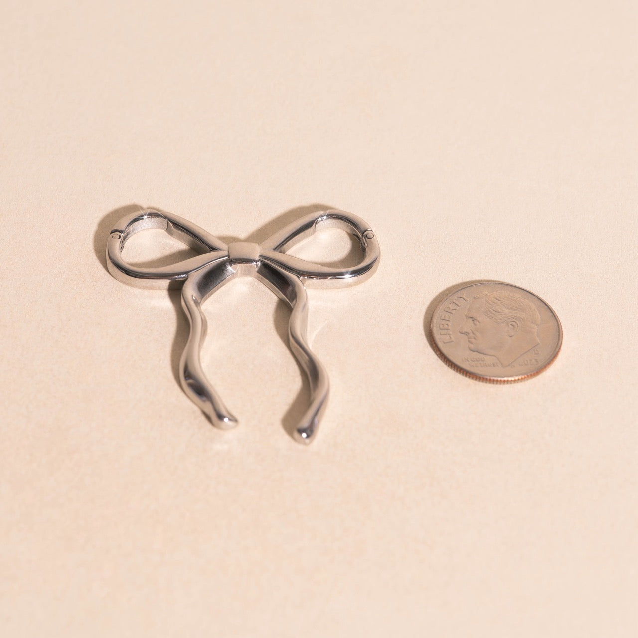 Bowtie Necklace Charm Clasp (33mm)