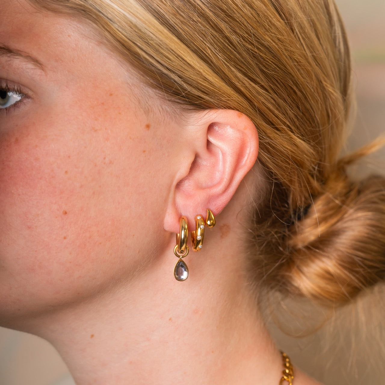 Chunky Rounded Huggie Hoop Earrings