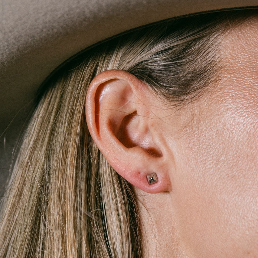 Pyramid Stud Mini Stud Earrings
