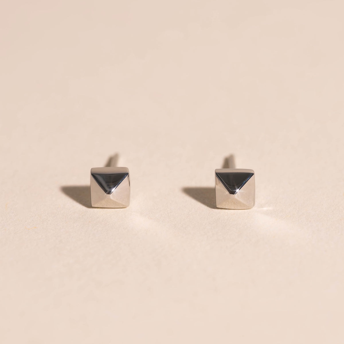 Pyramid Stud Mini Stud Earrings