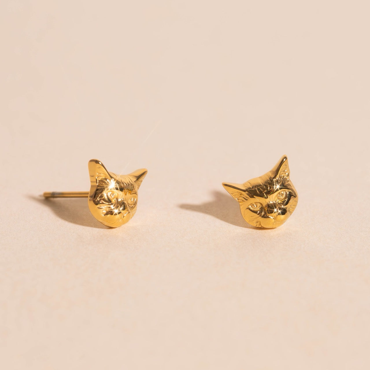 Kitty Cat Stud Earrings