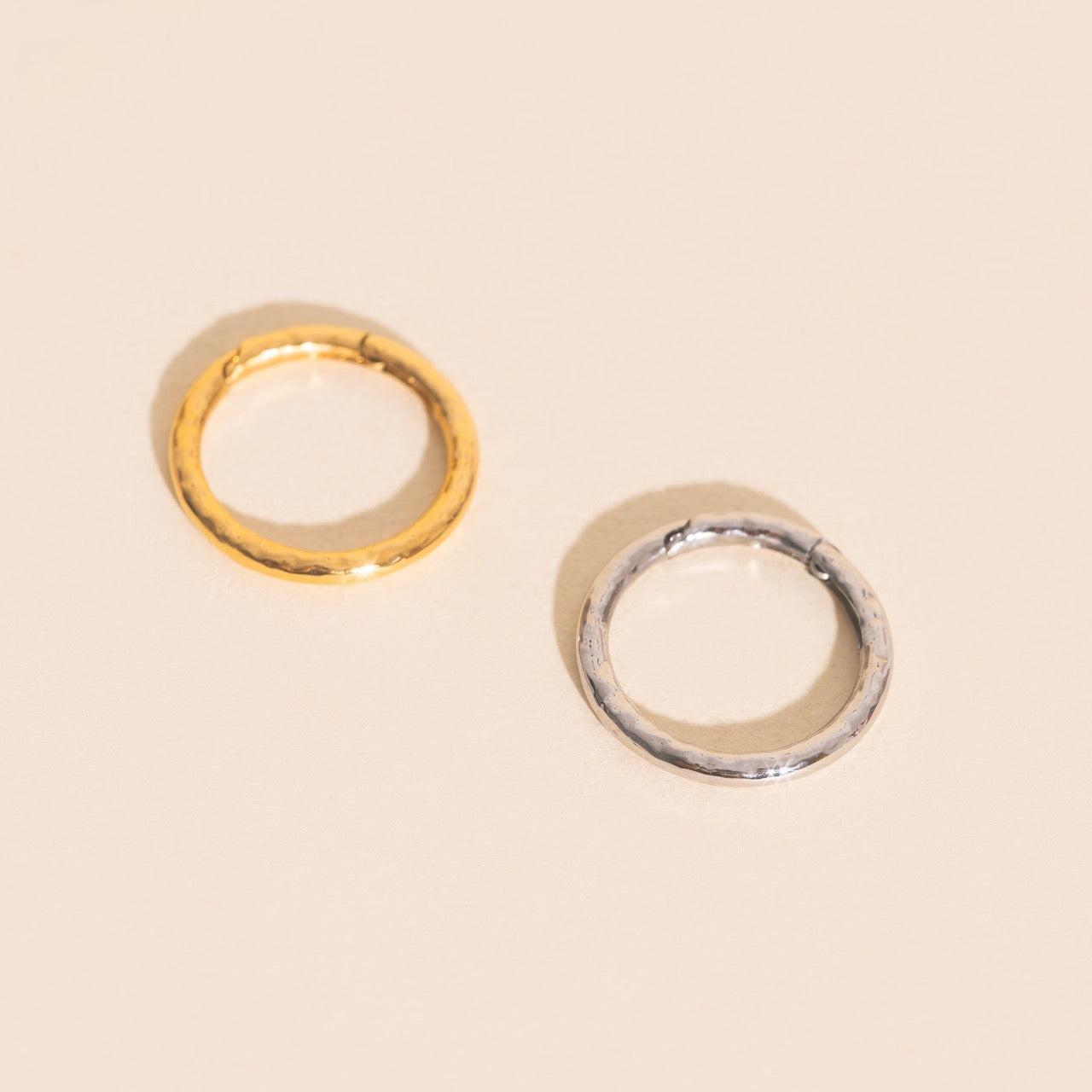 Hammered Circle Necklace Charm Clasp (18mm)