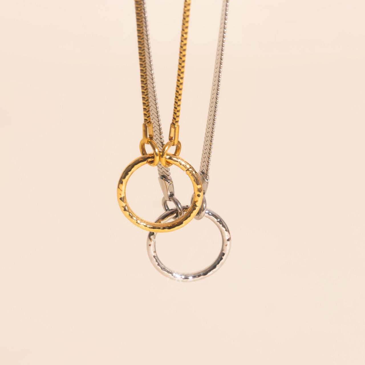 Hammered Circle Necklace Charm Clasp (18mm)