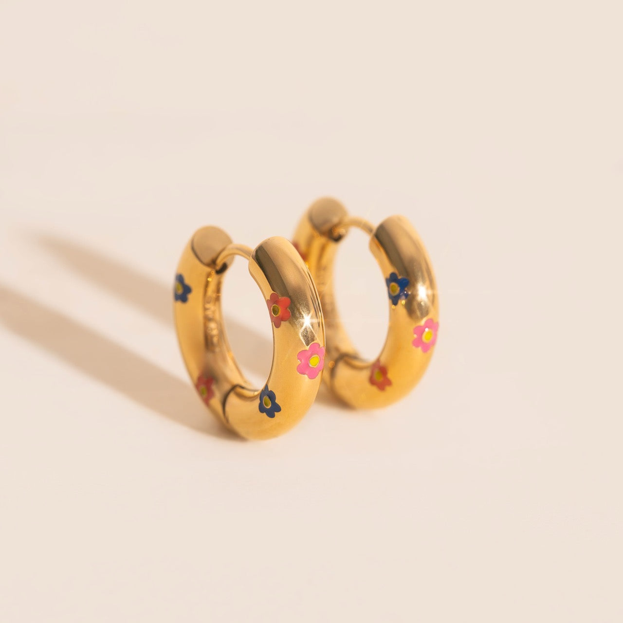 Daisy Chunky Rounded Huggie Hoop Earrings