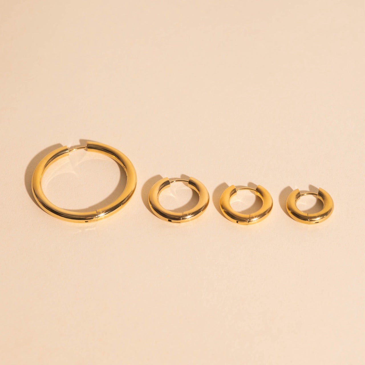 FeatherTUFF™ Noodle Hoop Earrings 4-pack