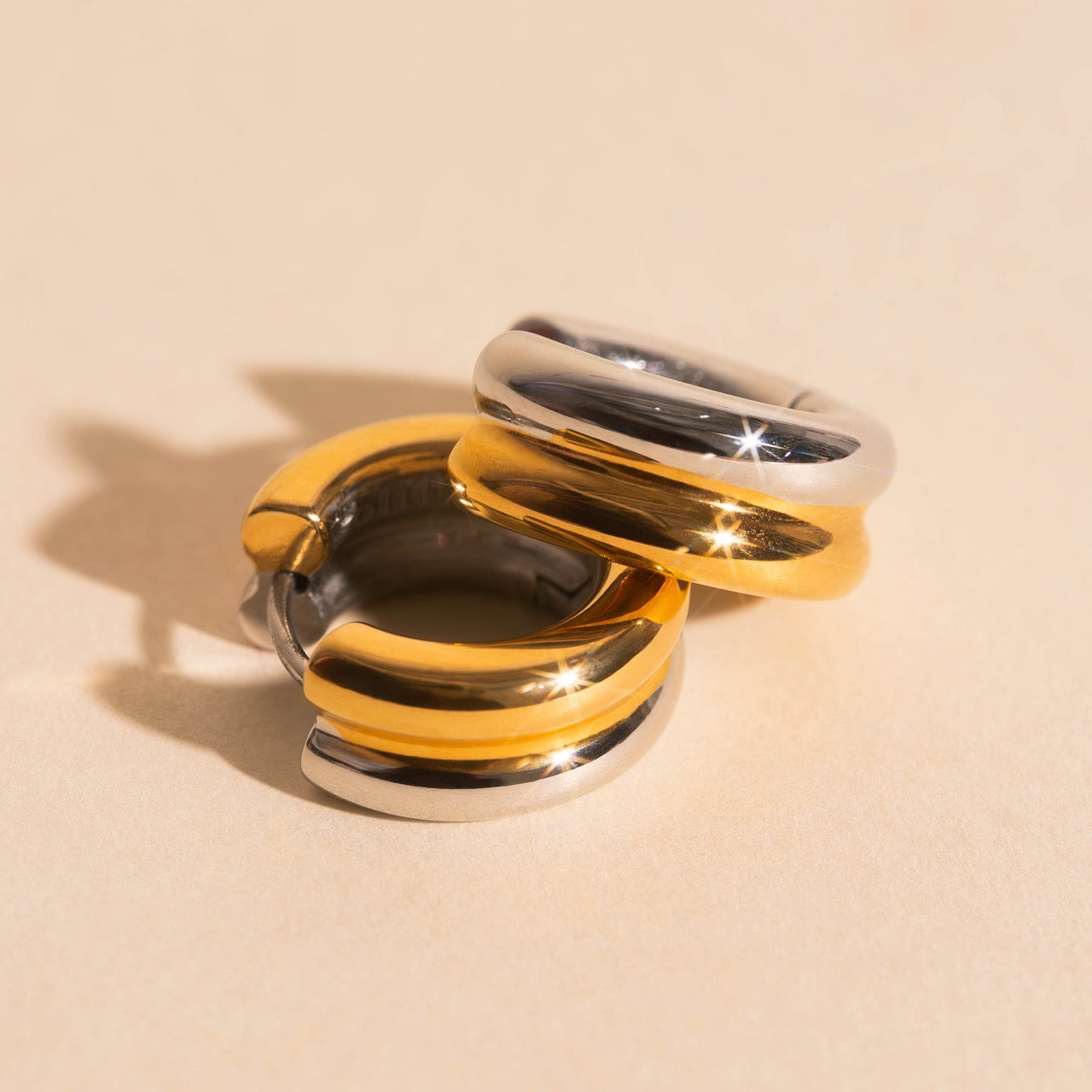 Titanium Double Chunky Rounded Huggie Hoop Earrings - FeatherTUFF™