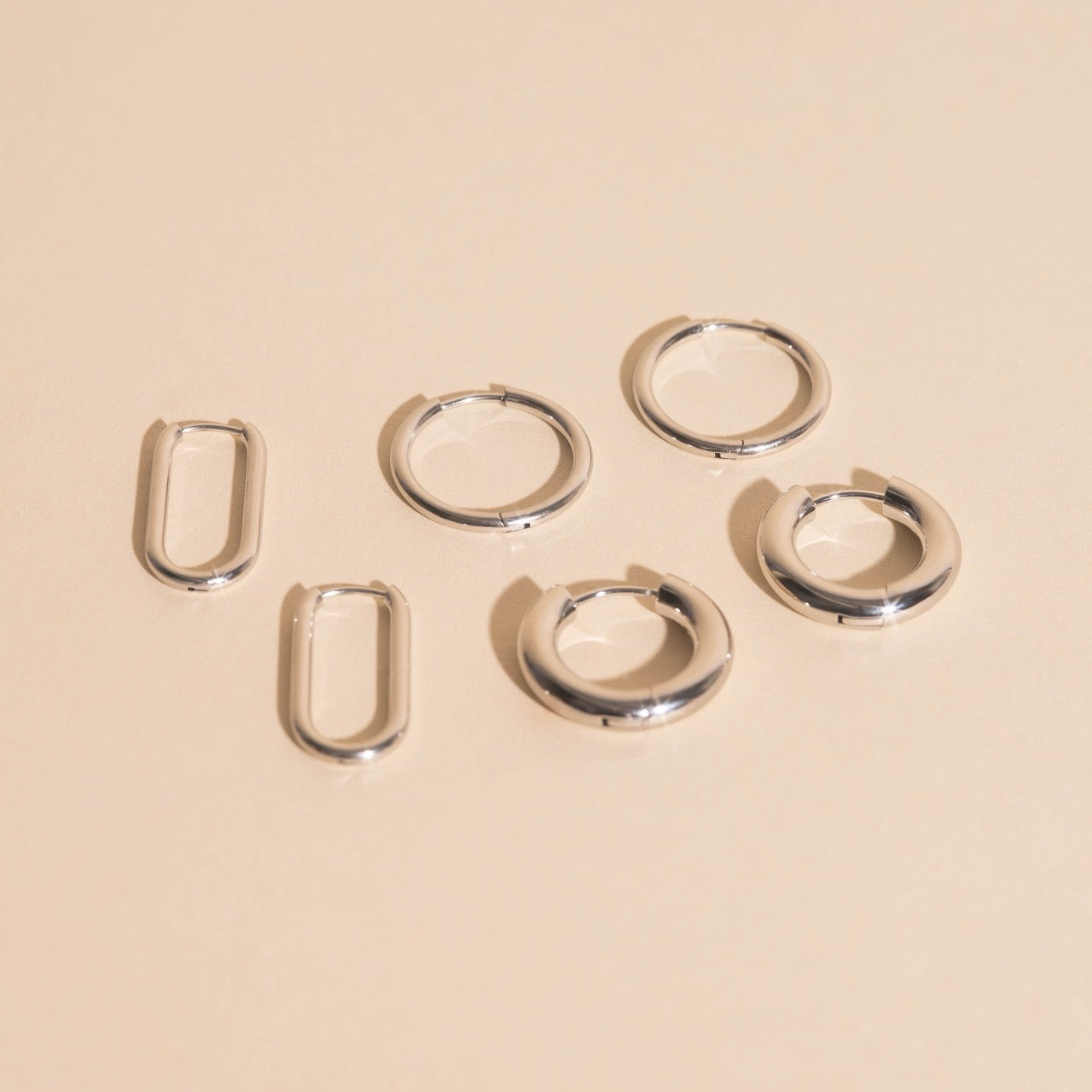 FeatherTUFF™ Basic Hoop Earrings 3-pack - Medium