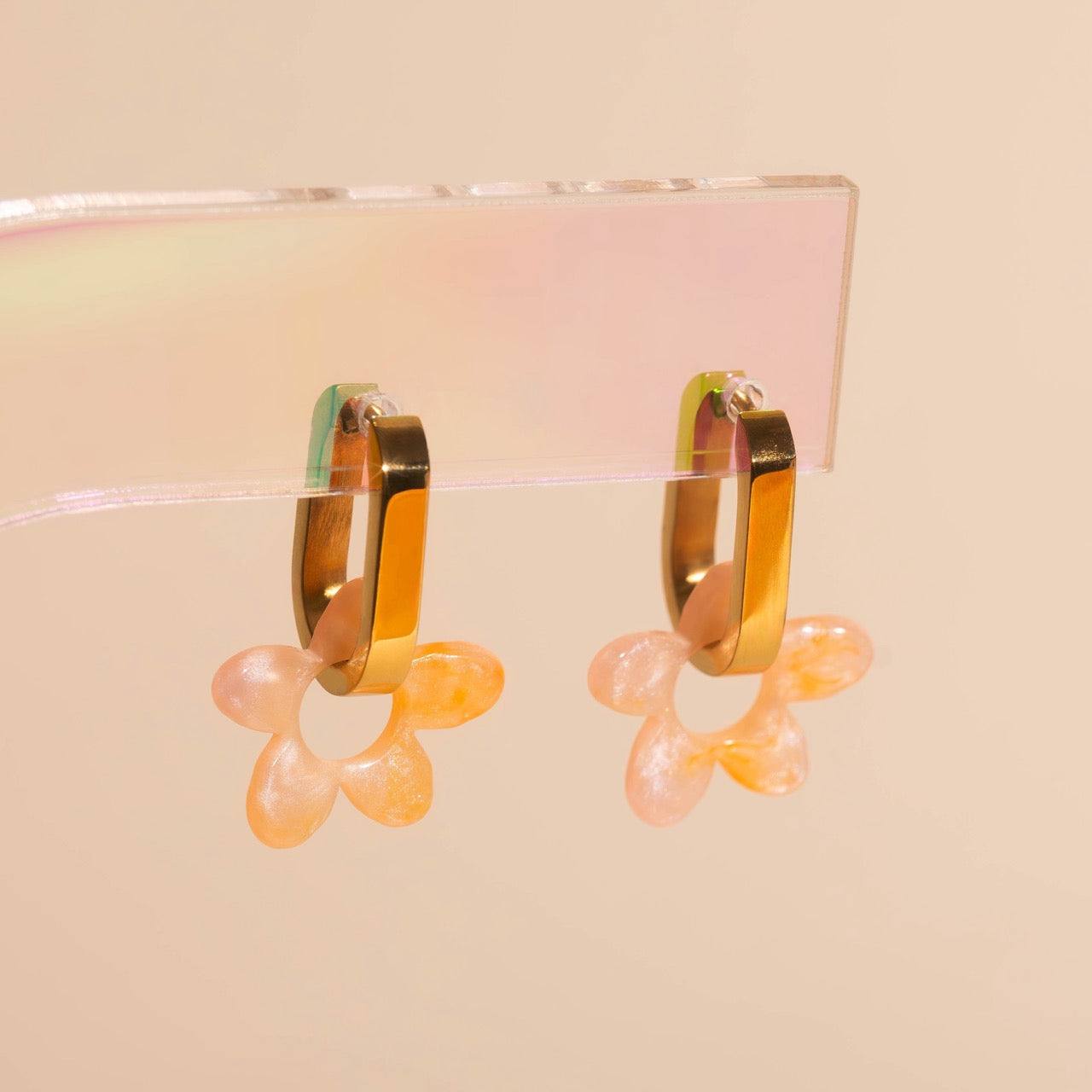 Acrylic Flower Chunky Huggie Hoop Charms