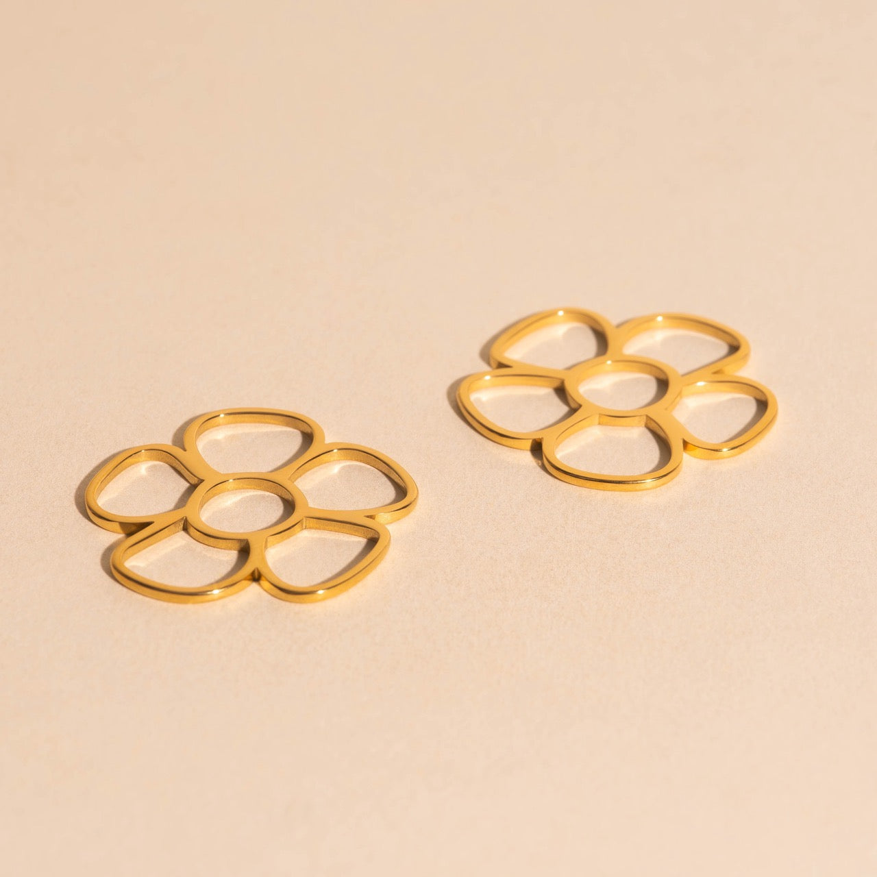 Jumbo Flower Chunky Huggie Hoop Charms