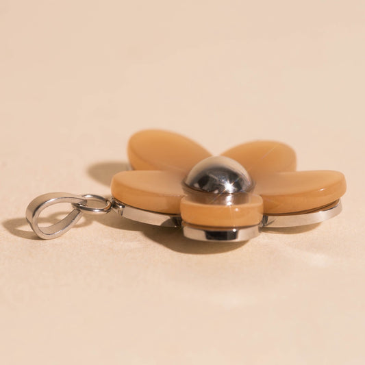 Jumbo Daisy Necklace Charm