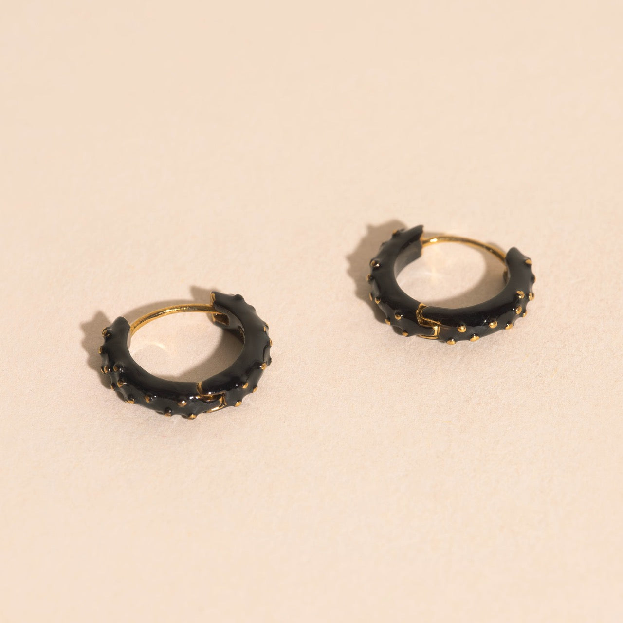 Black Speckled Chunky Rounded Huggie Hoop Earrings (OOPSIE)