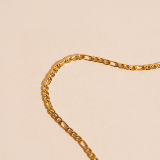 Dainty Figaro Necklace (18")
