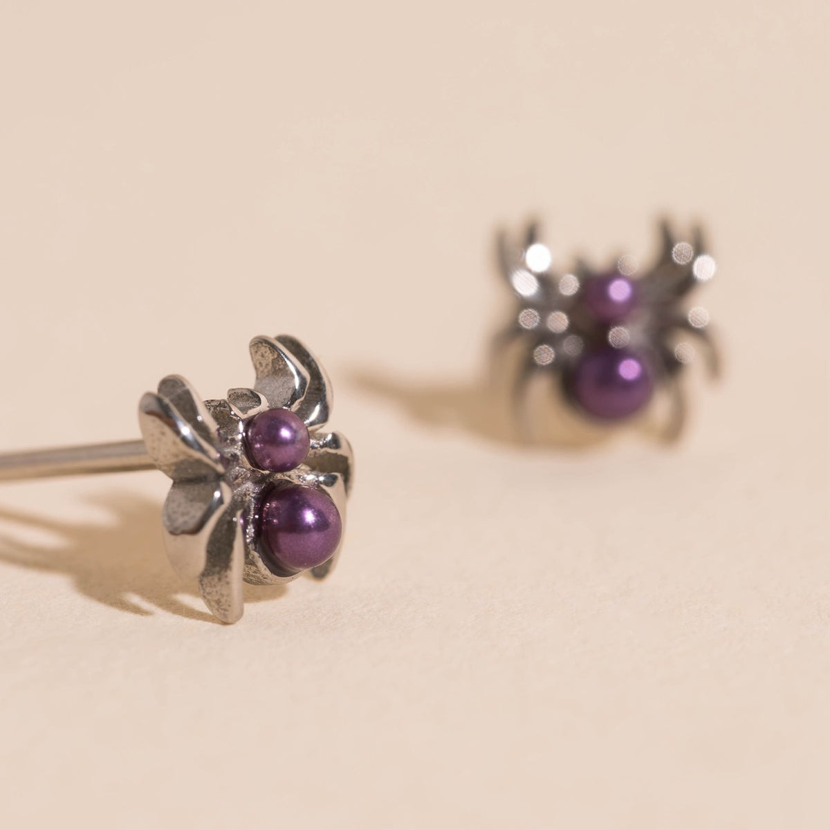 Spider Pearls Tiny Stud Earrings