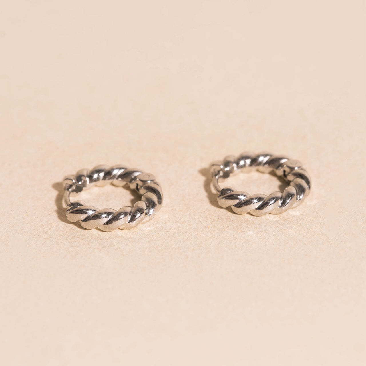Rope Chunky Rounded Huggie Hoop Earrings
