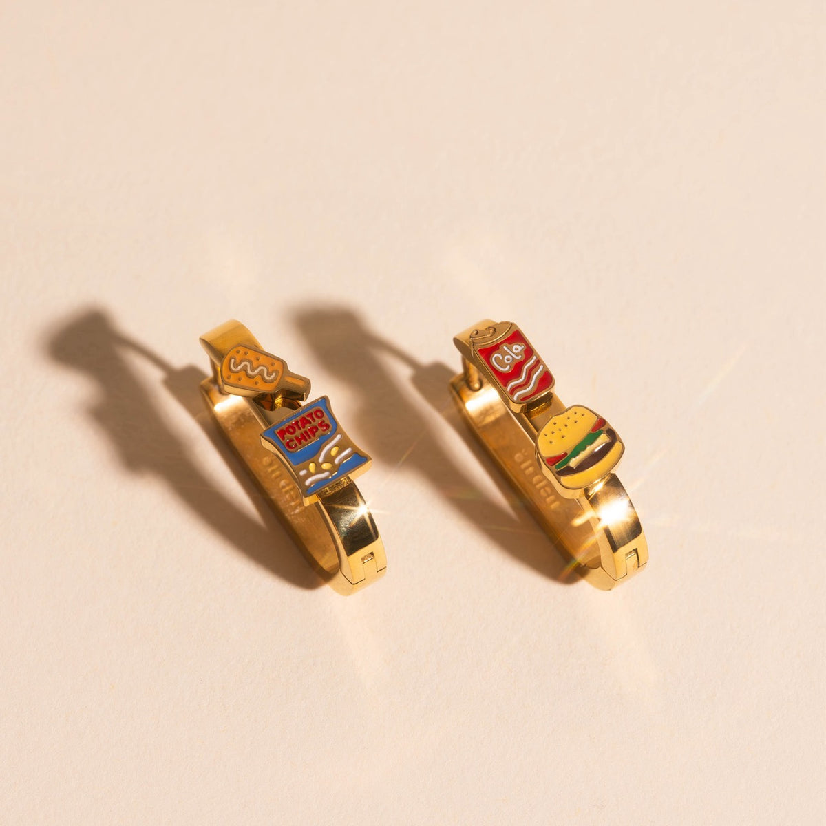 Pack: Cookout Huggie Hoops & Hair Claw