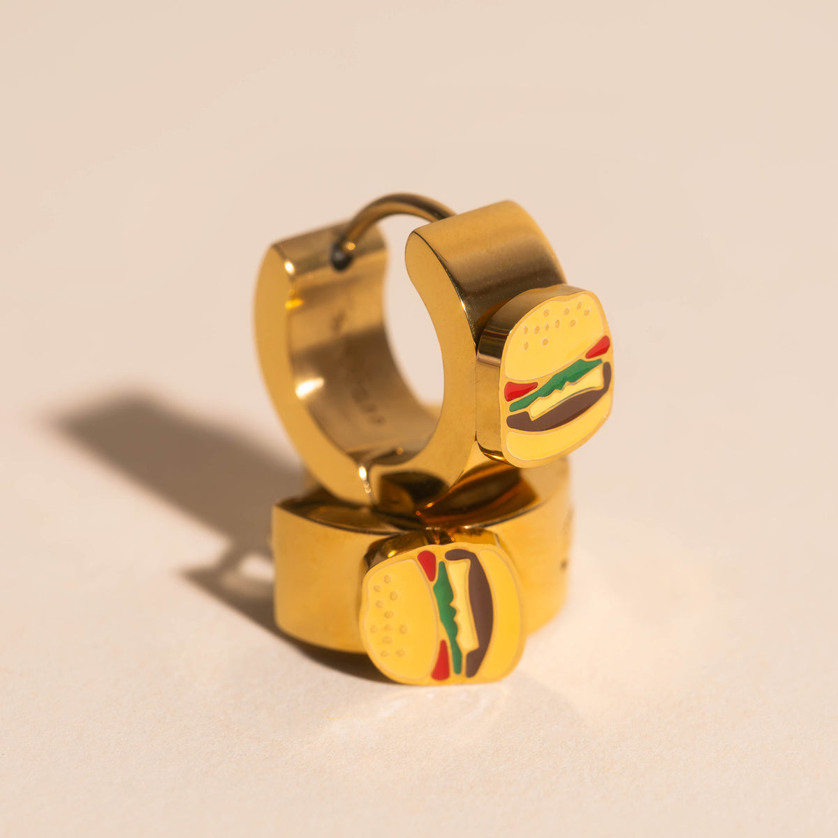 Pack: Burger Huggies and Claw Clip