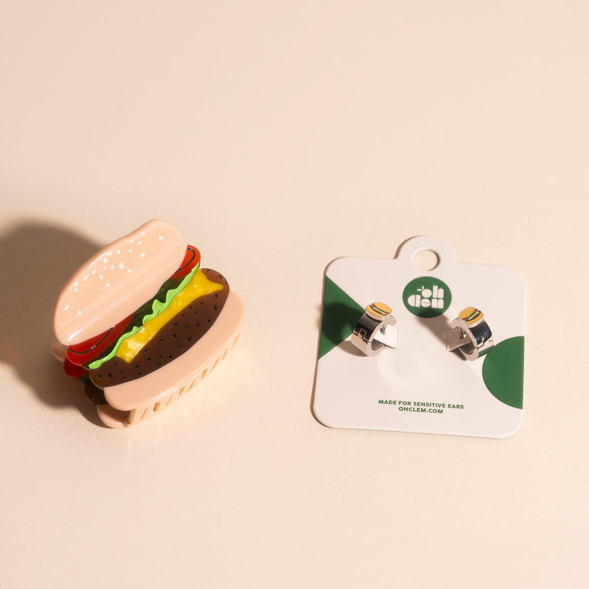Pack: Burger Huggies and Claw Clip