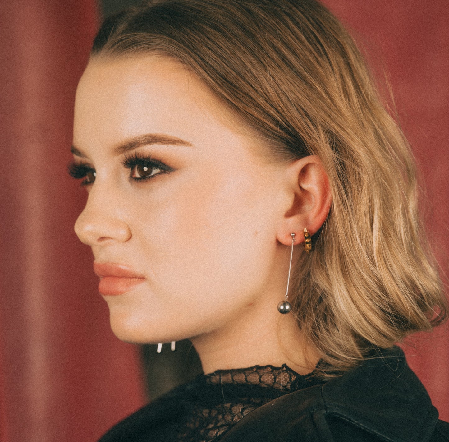 Ball Hammered Bar Stud Earrings