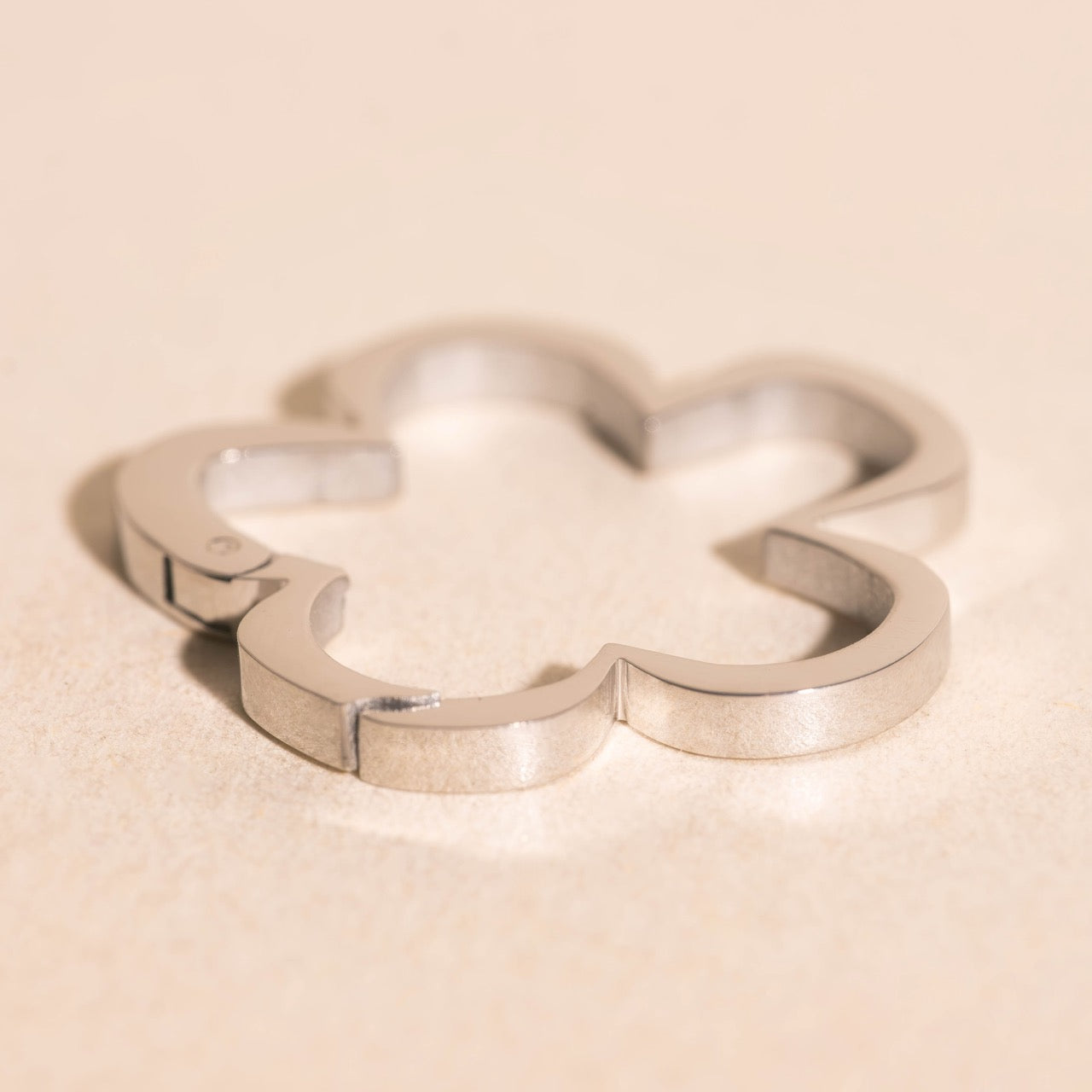 Flower Necklace Charm Clasp (19mm)
