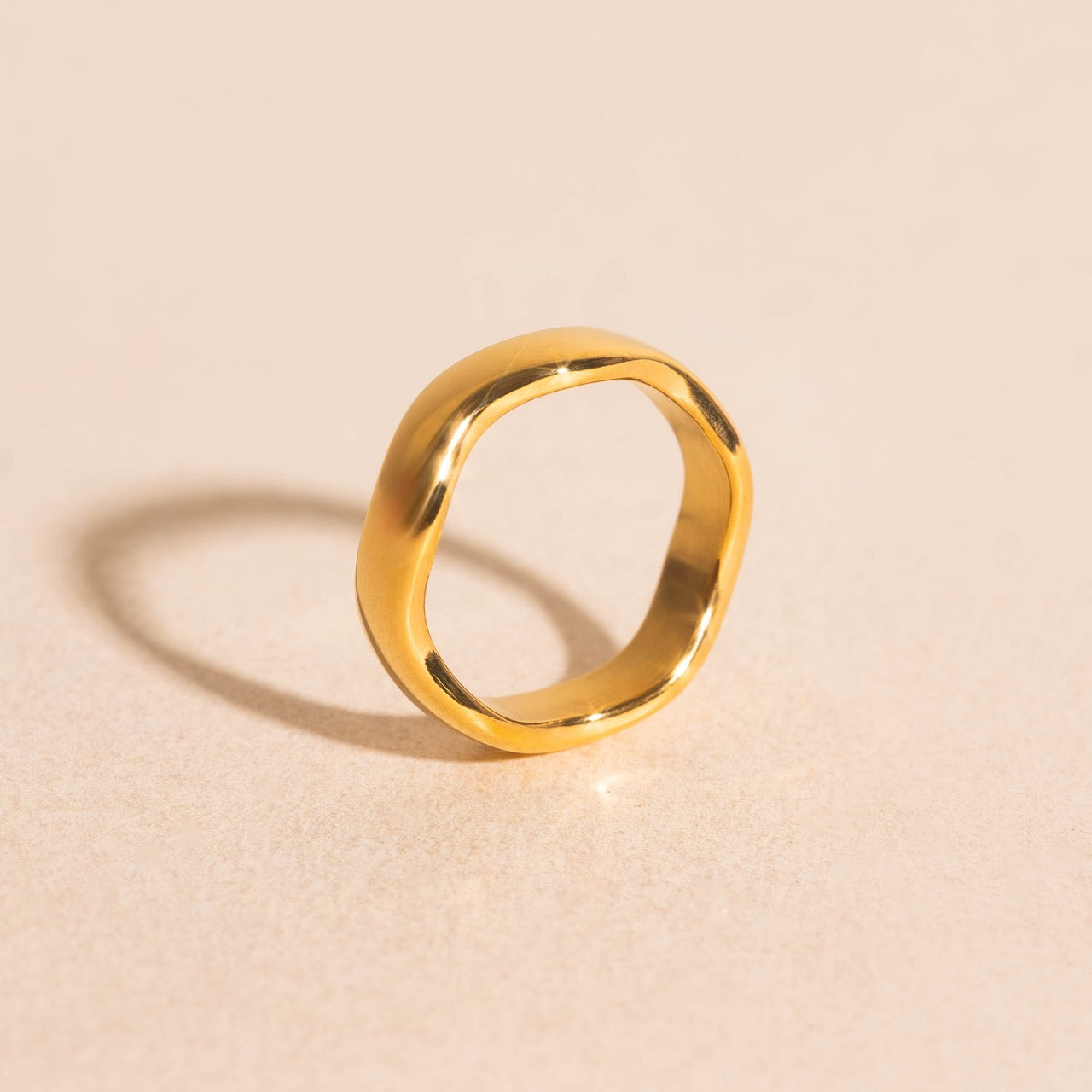 Thick Wavy Ring
