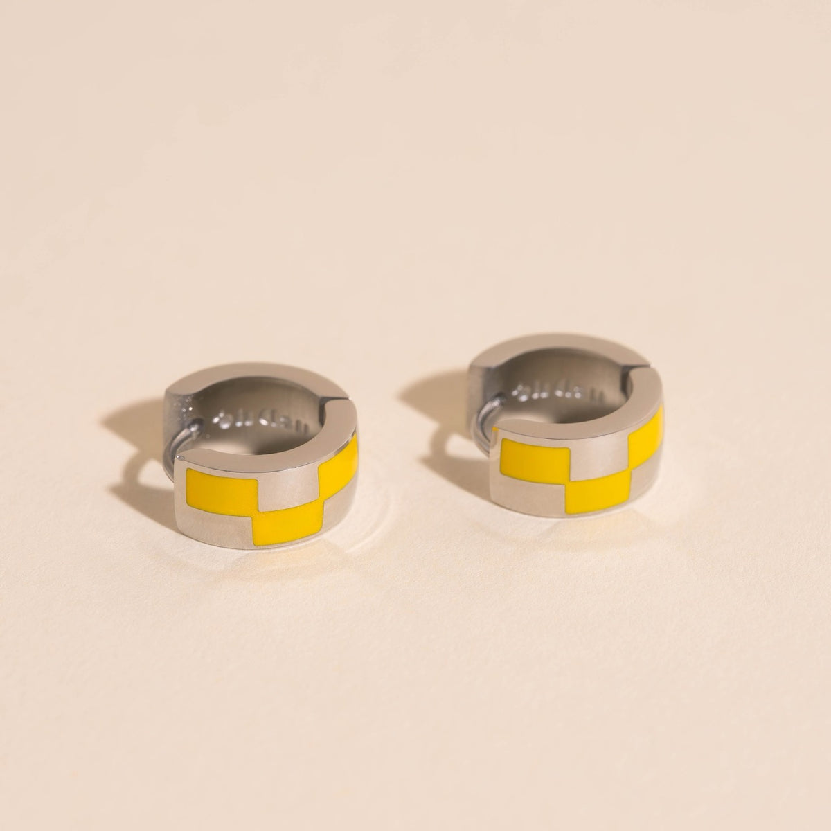 9mm Block Checkered Super Chunky Huggie Hoop Earrings