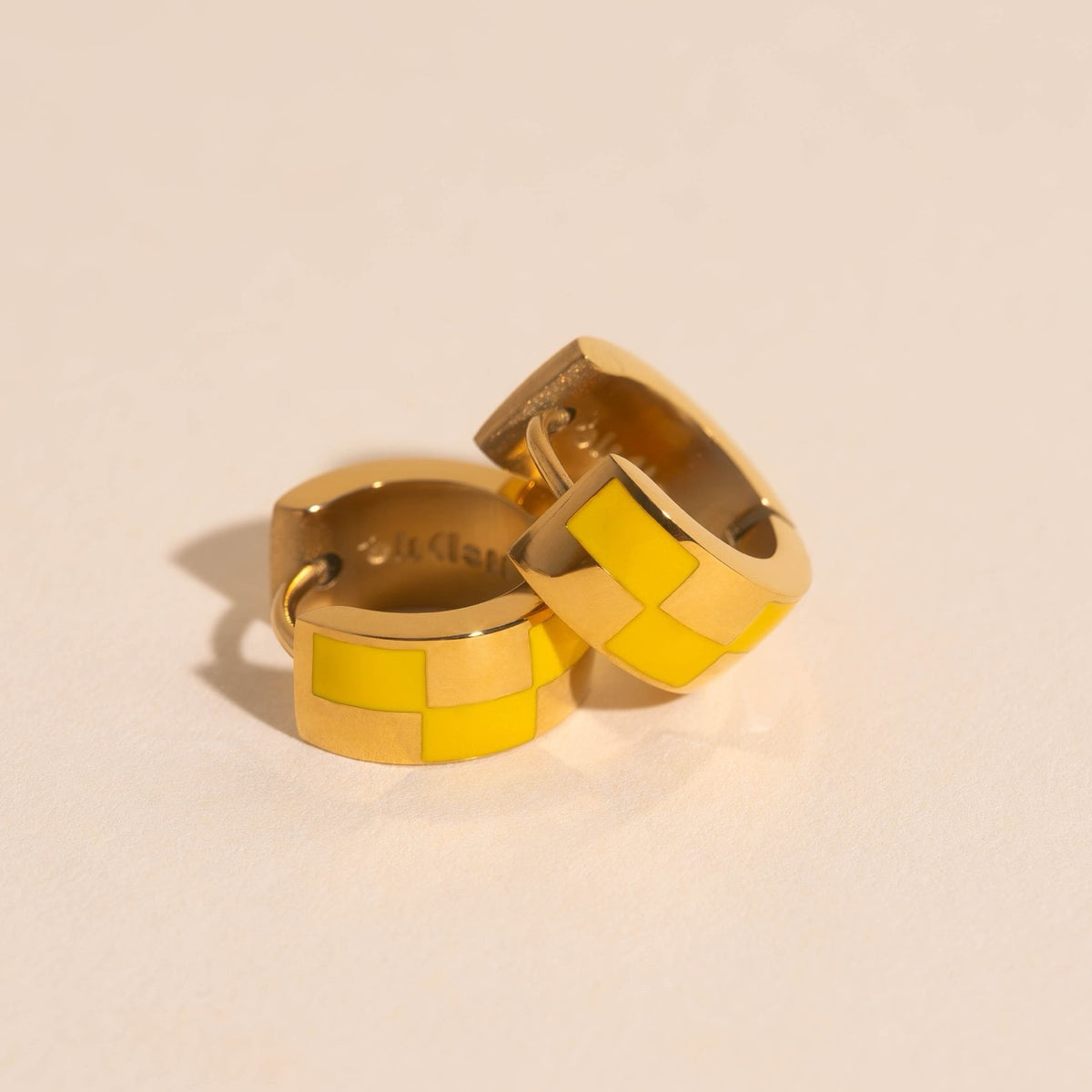 9mm Block Checkered Super Chunky Huggie Hoop Earrings