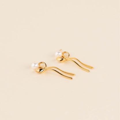 Pearl Dainty Bow Stud Earrings