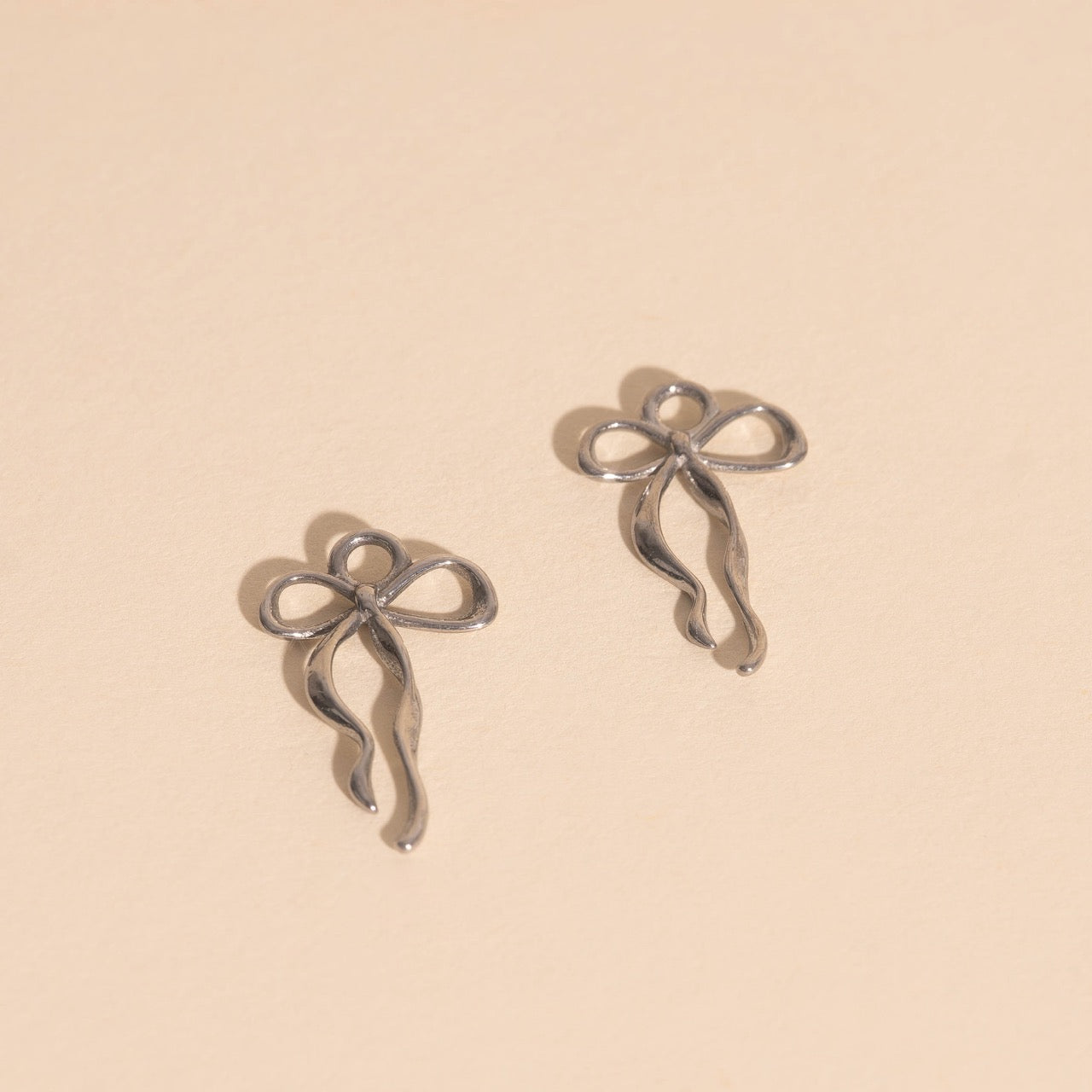 Easter Egg - "Bow Beauty"