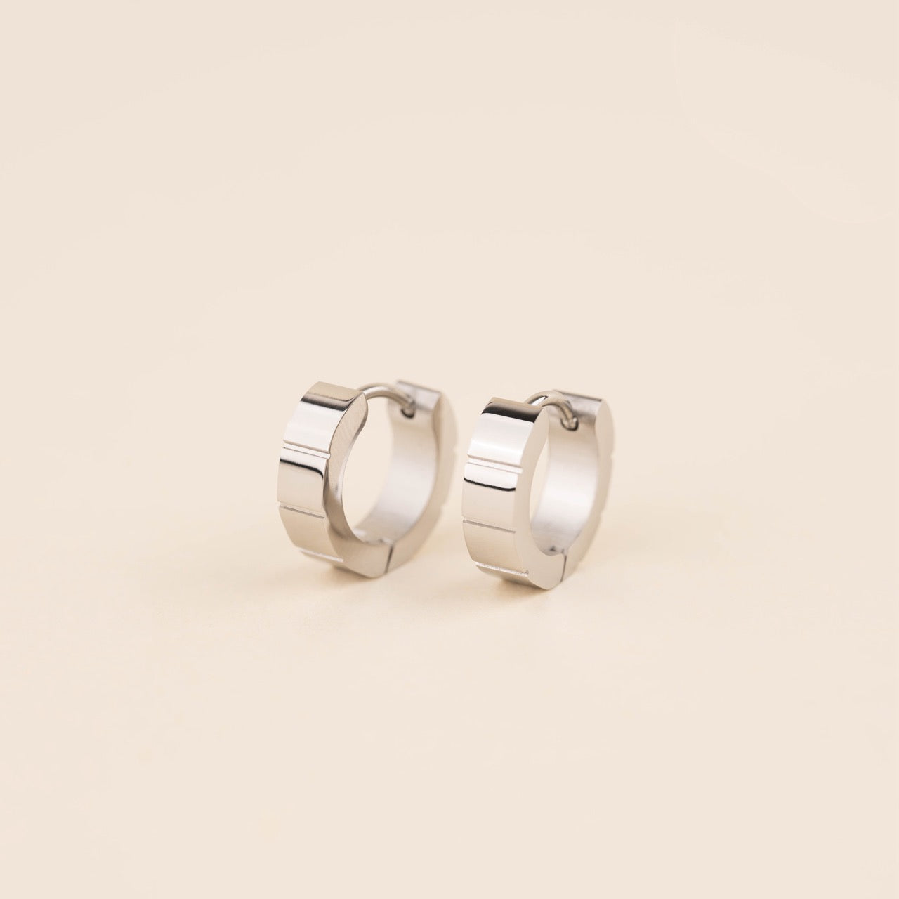 Step Chunky Huggie Hoop Earrings