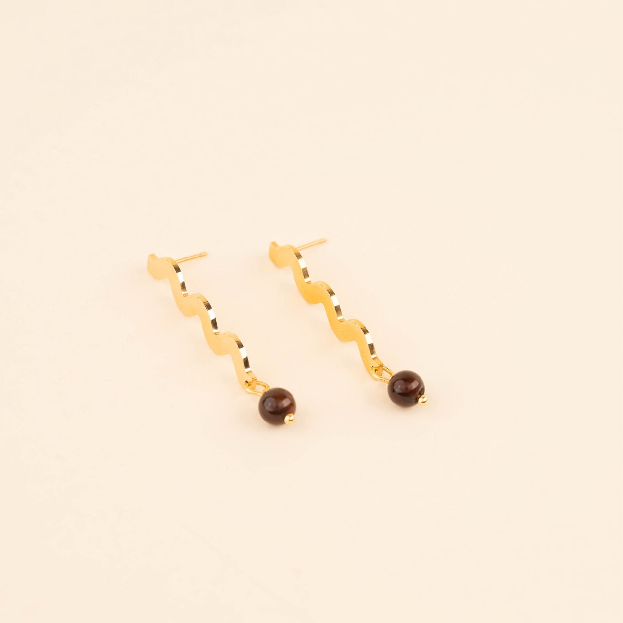 Tortoiseshell Bead Dangle Stud Earrings