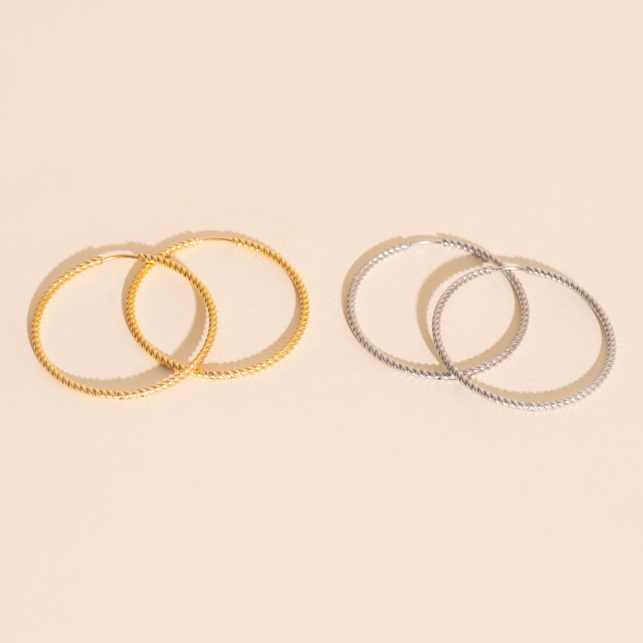 Lasso Rope Rounded Huggie Hoop Earrings
