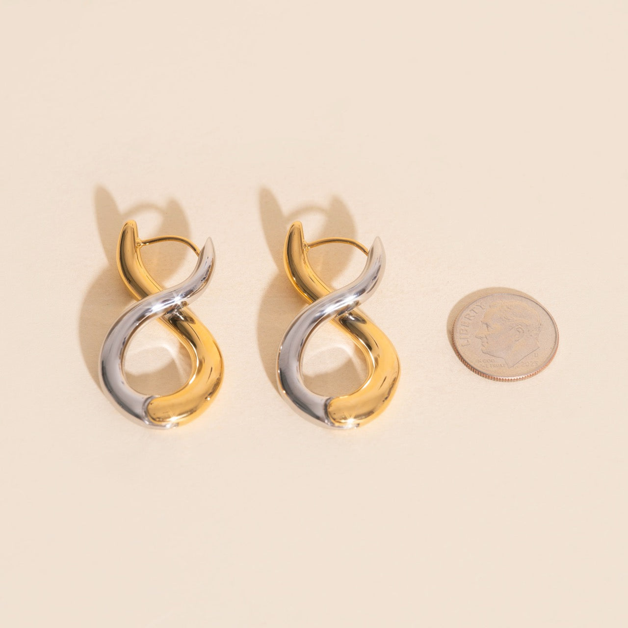 Infinity Chunky Rounded Huggie Hoop