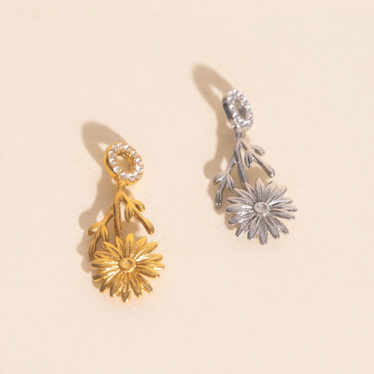 April Daisy Birth Flower Necklace Charm