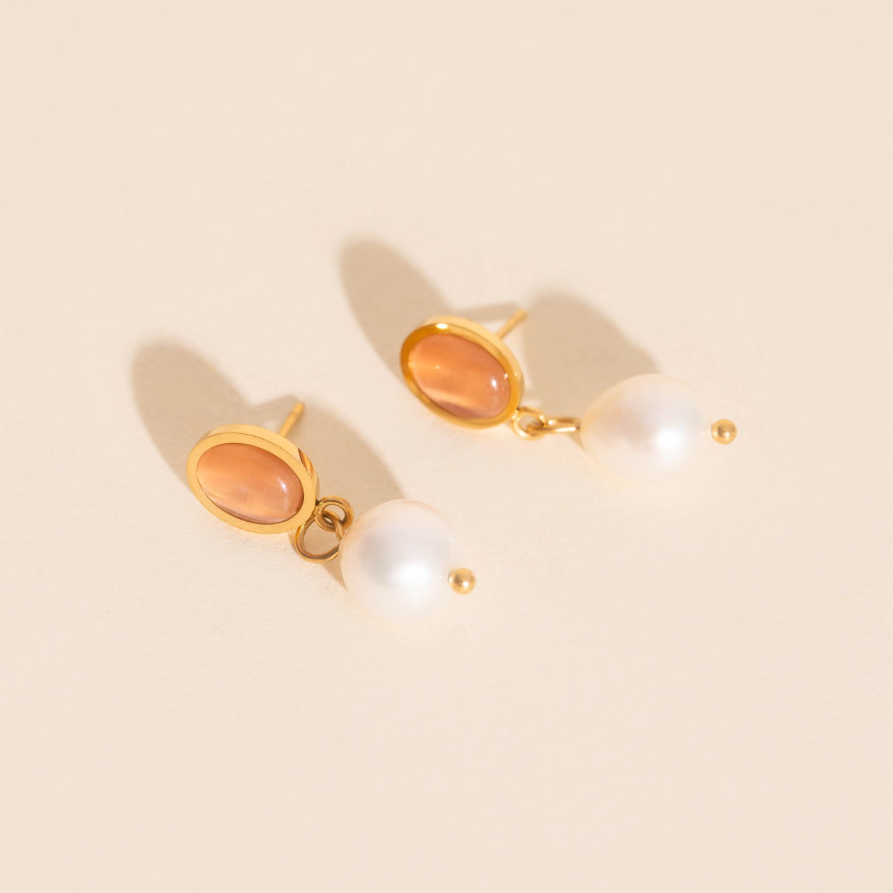 Elizabeth Taylor Stud Earrings