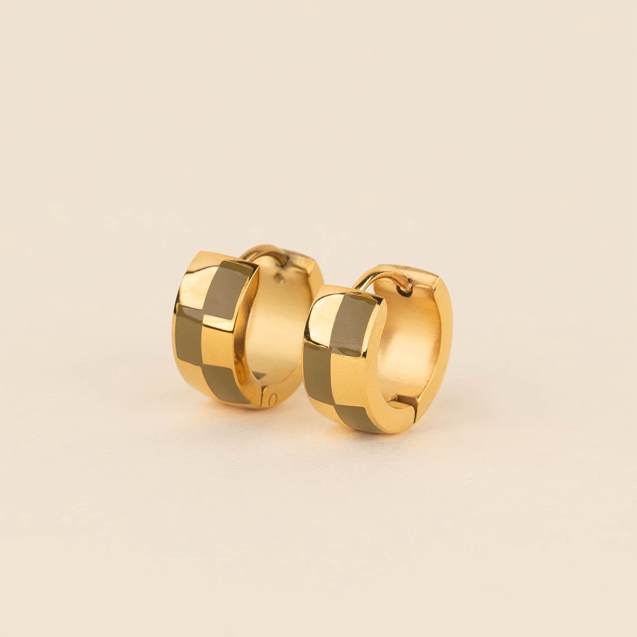 Checkered Rounded Super Chunky Huggie Hoop Earrings