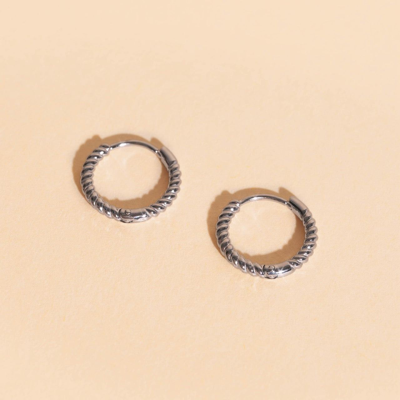 Rope Rounded Huggie Hoop Earrings