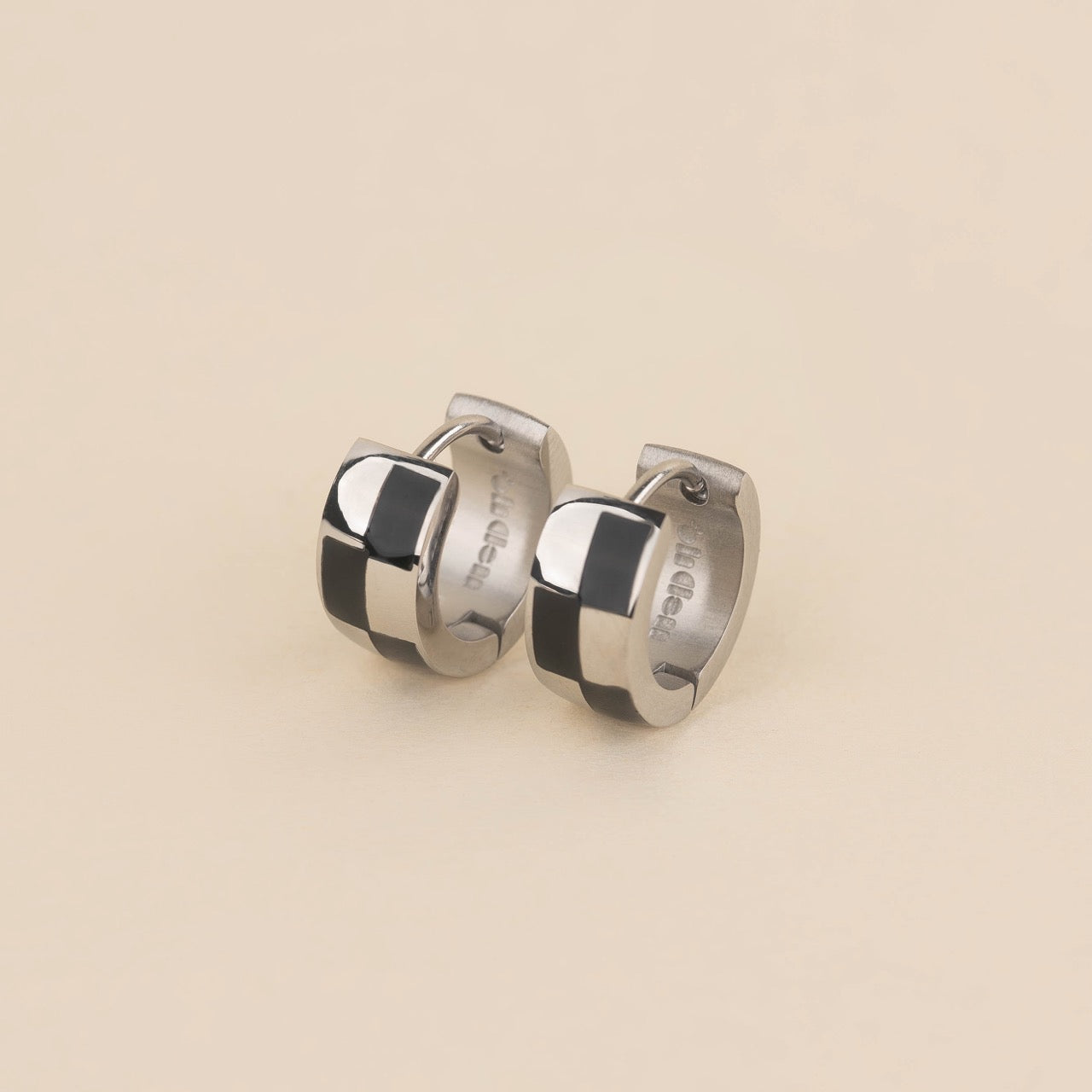 Checkered Rounded Super Chunky Huggie Hoop Earrings