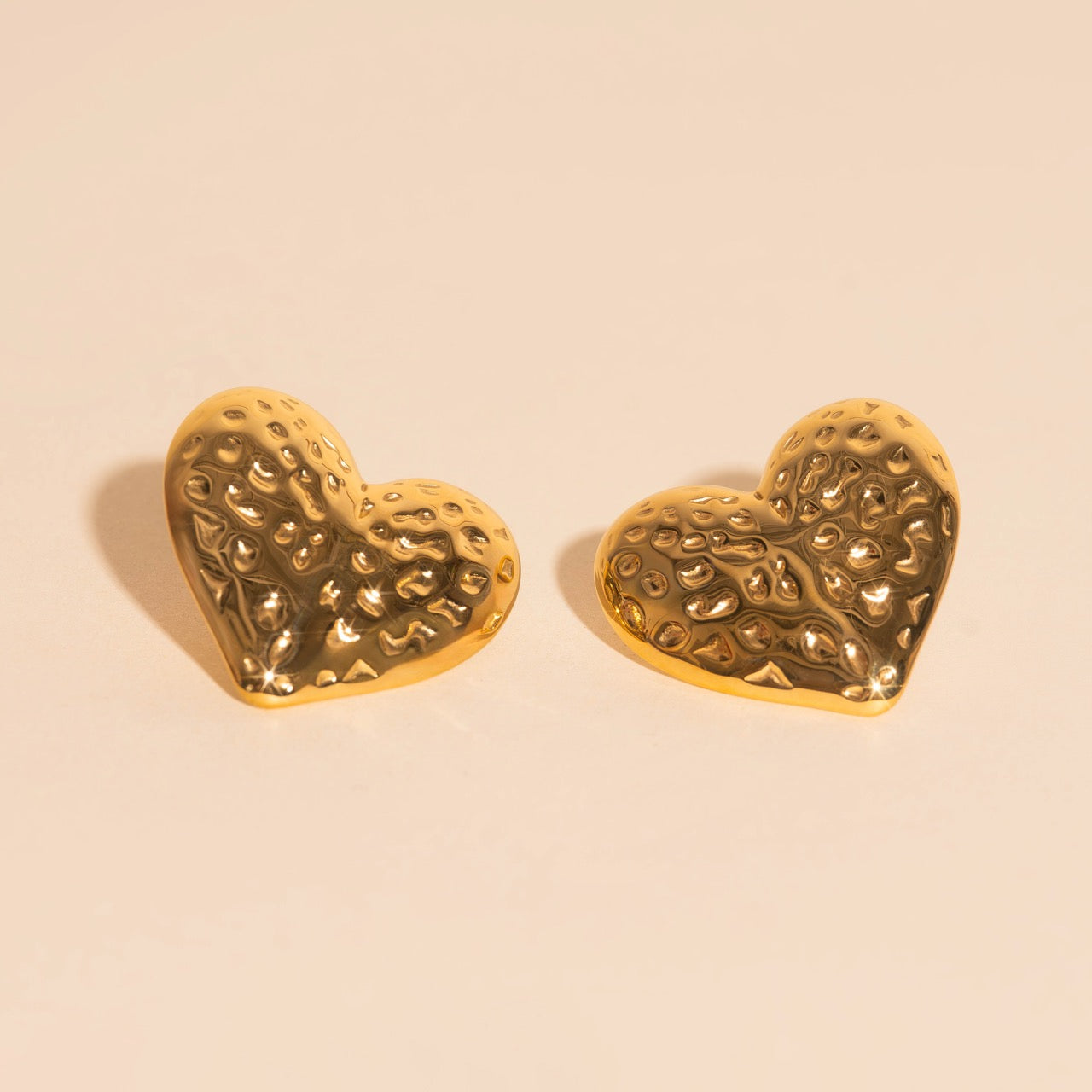 Jumbo Hammered Heart Stud Earrings – Oh Clementine
