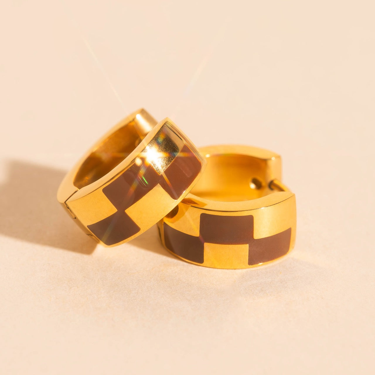 9mm Block Checkered Super Chunky Huggie Hoop Earrings
