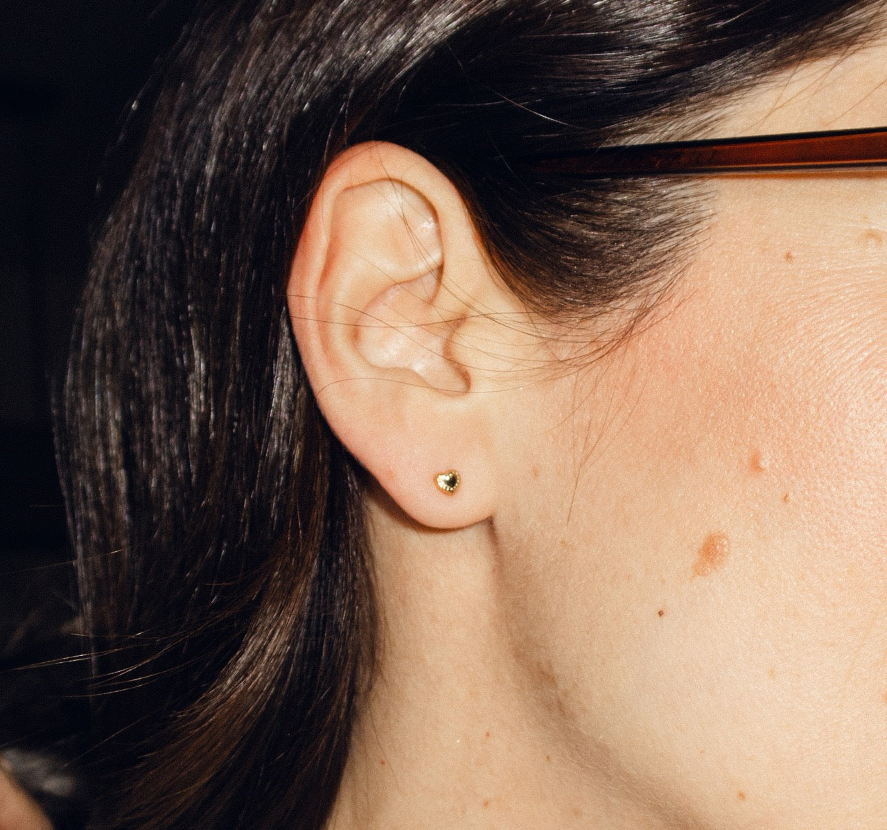 Tiny Heart Stitch Stud Earrings