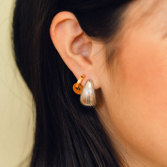 Chunky Teardrop Stud Earrings – Oh Clementine
